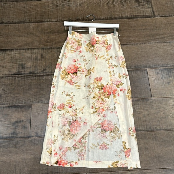 NWT MANGO
Women's Slit Detail Linen Skirt SIZE 8 - Picture 3 of 17